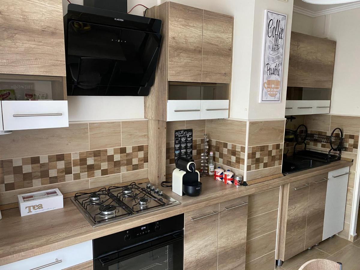 Centrum Apartman Kaposvár Esterno foto